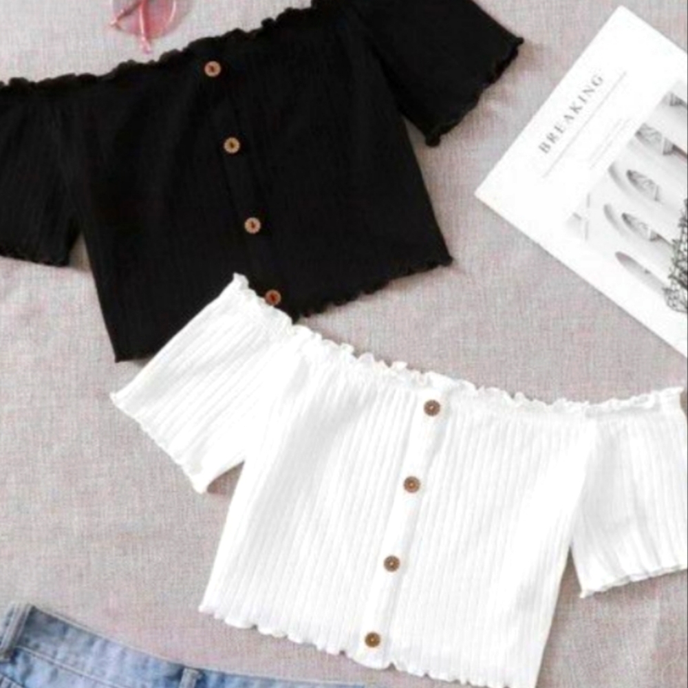 2 crop tops